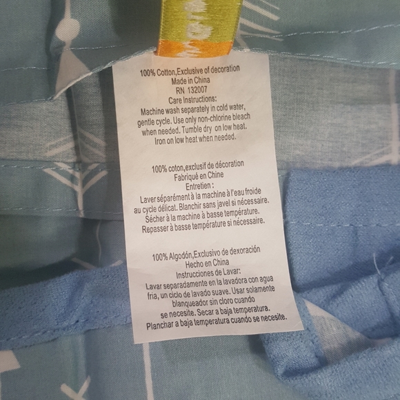 "Be Brave" Window Valance - Picture 3 of 9